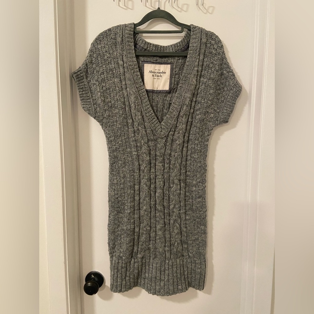 Abercrombie & Fitch vintage wool blend cable knit sweater dress L v neck preppy